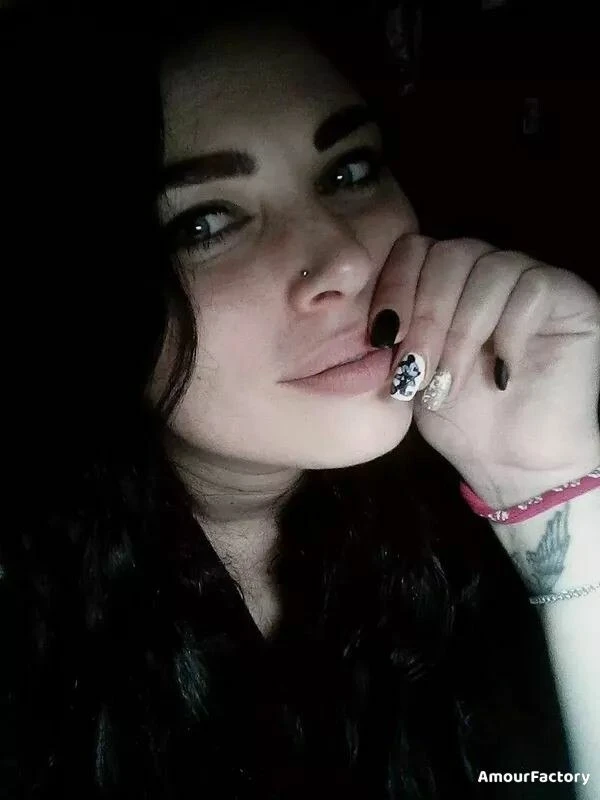 Alena Profile image 1
