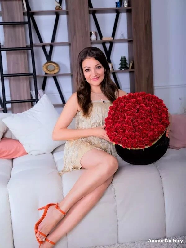 Anna Profile image 2