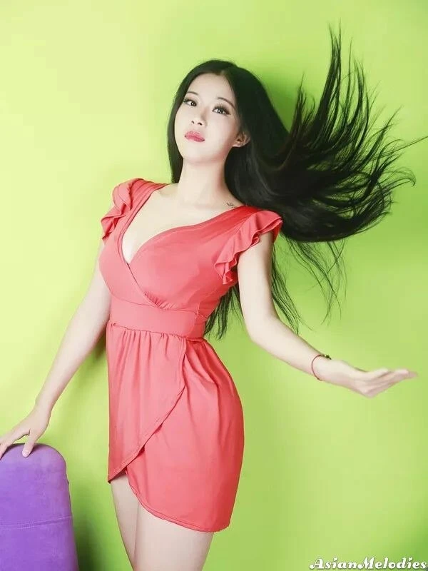 Sara Profile image 2