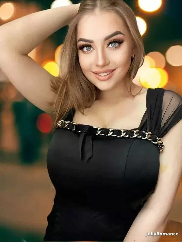 Masha Profile image 2