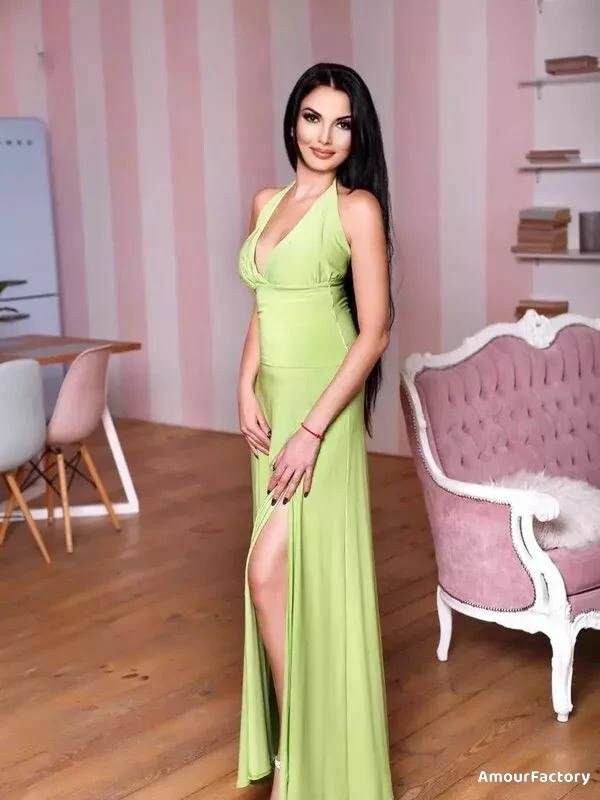 Inna Profile image 2