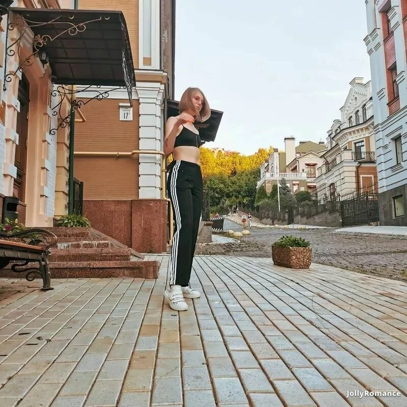 Antonina Profile image 4