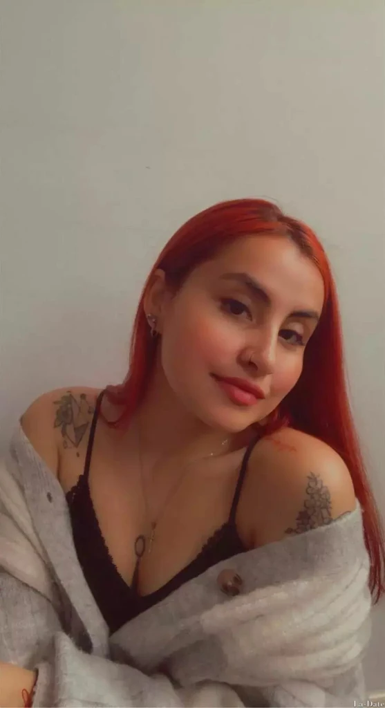 Lorena Profile image 2