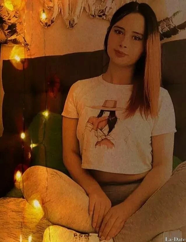 Natalia Profile image 4