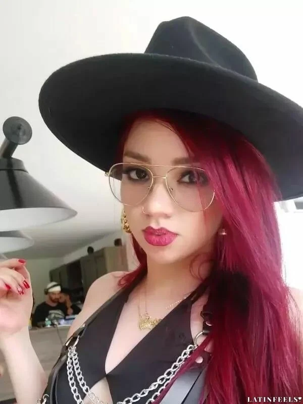 Maria Profile image 1
