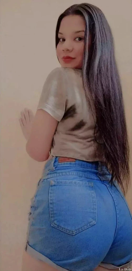 Anyelis Profile image 4