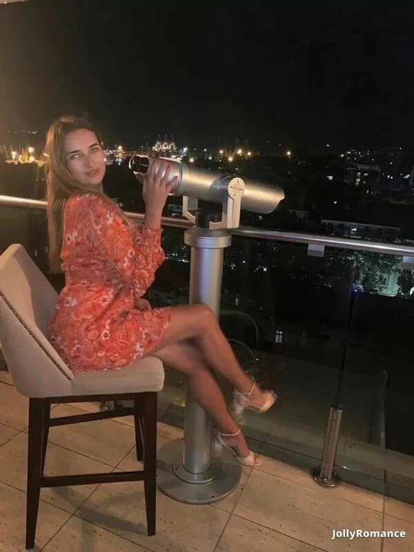 Anna Profile image 1