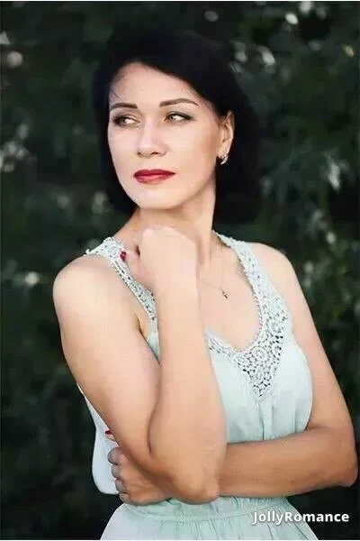 Ekaterina Profile image 2