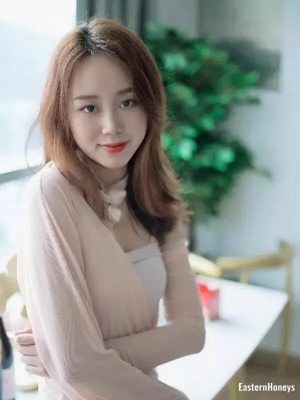 Hui Profile image 3