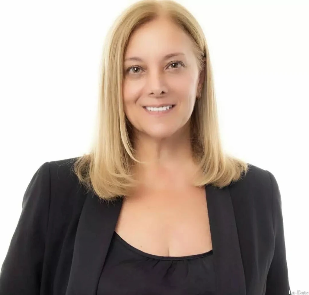Renata Profile image 3