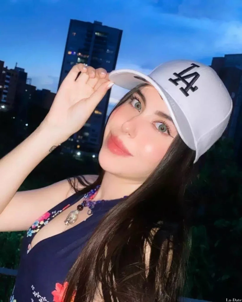 Katherine Profile image 4