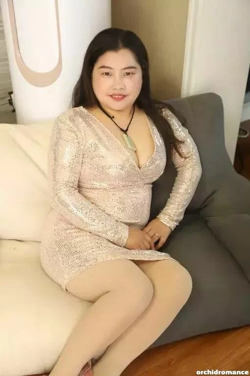 Shuang Profile image 1