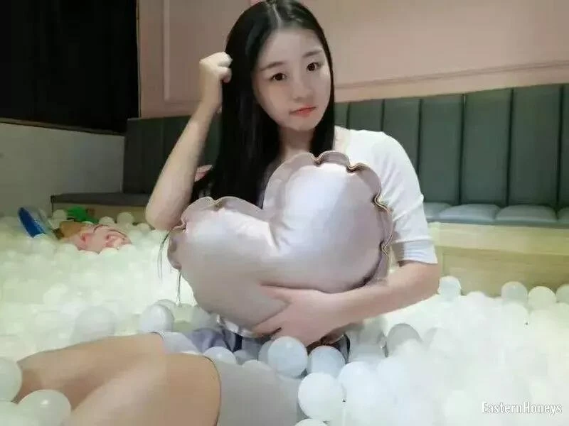 Hua Profile image 3