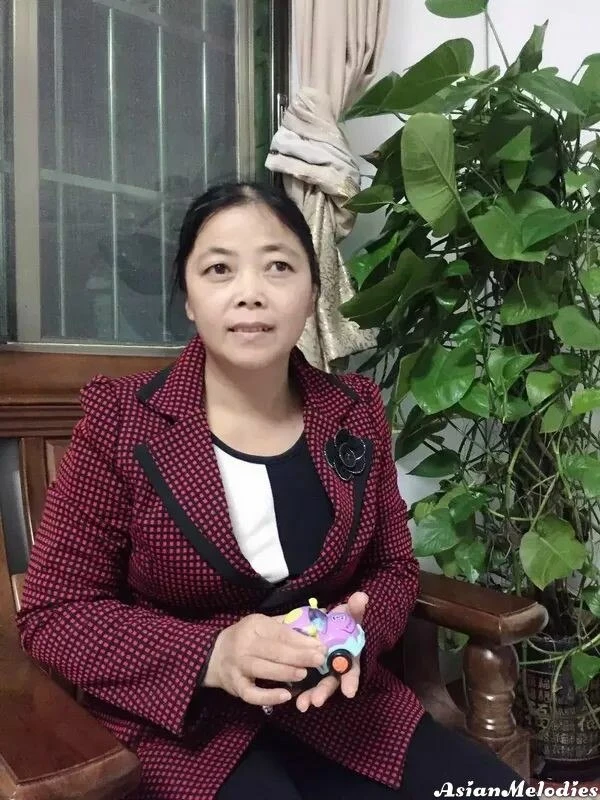 Yahong Profile image 1