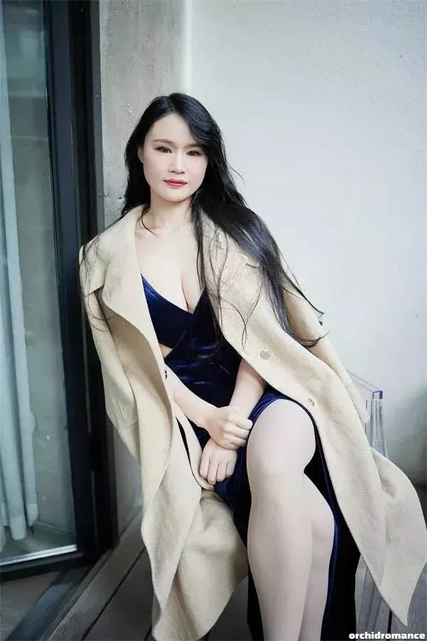 Kelly Profile image 3