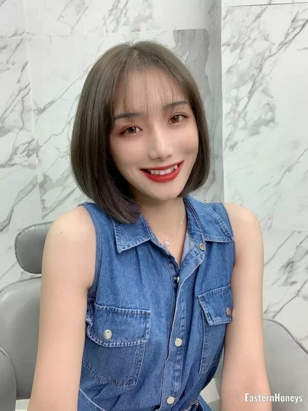 Jiaxin Profile image 1
