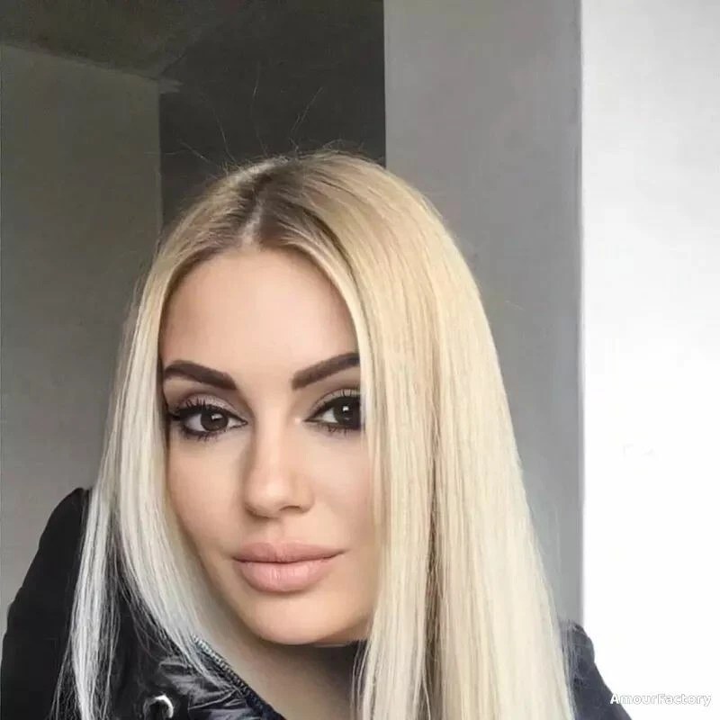 Karina Profile image 1