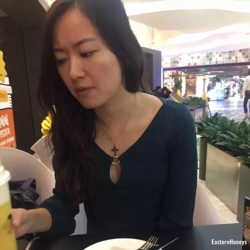 Aiqing Profile image 3